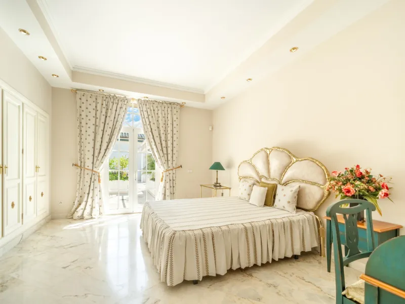 Außergewöhnliches Privatanwesen mit Meerblick in Cascada de Camoján, Marbella
