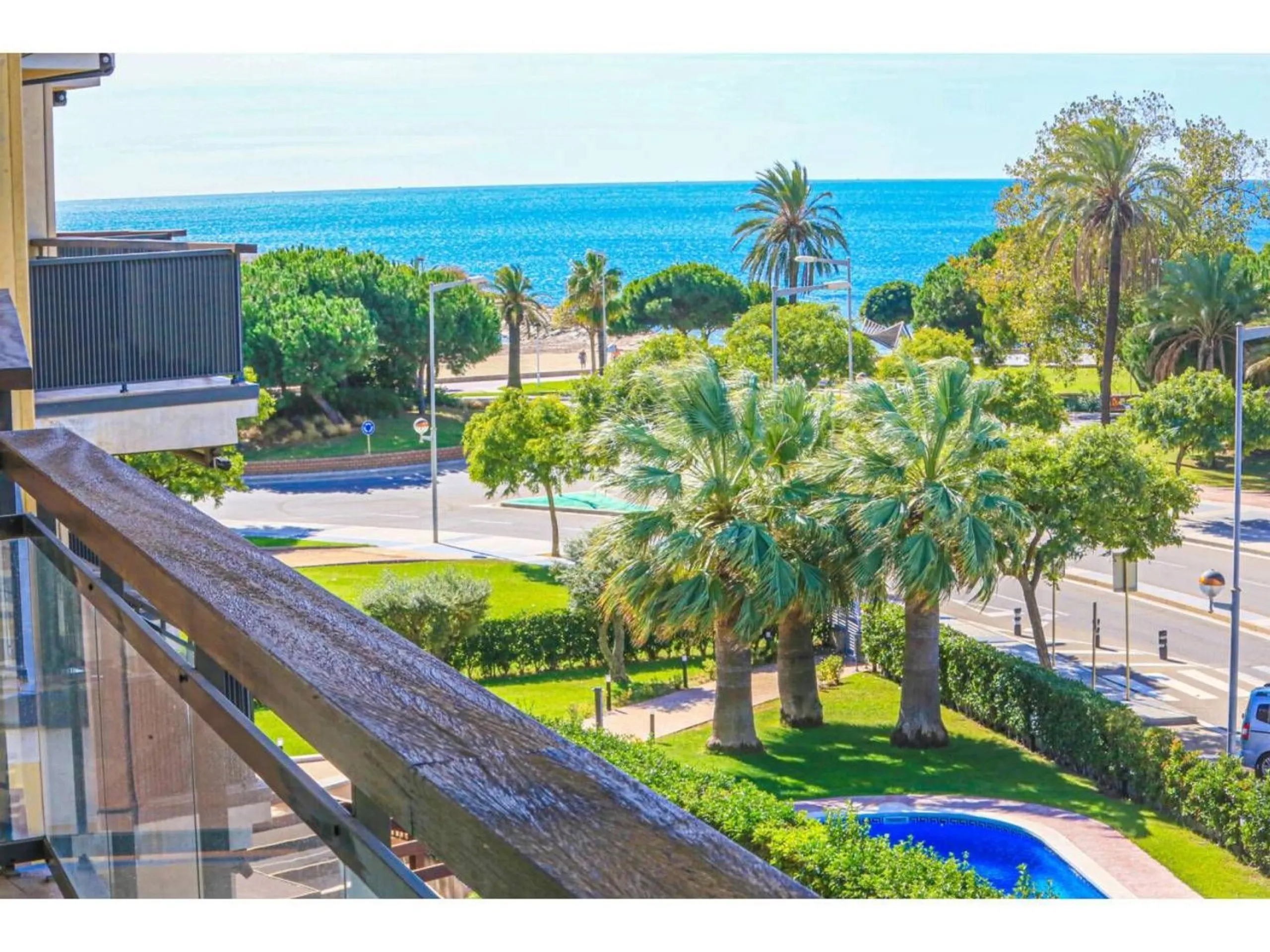 Seafront apartment with solarium in Cambrils, Costa Dorada