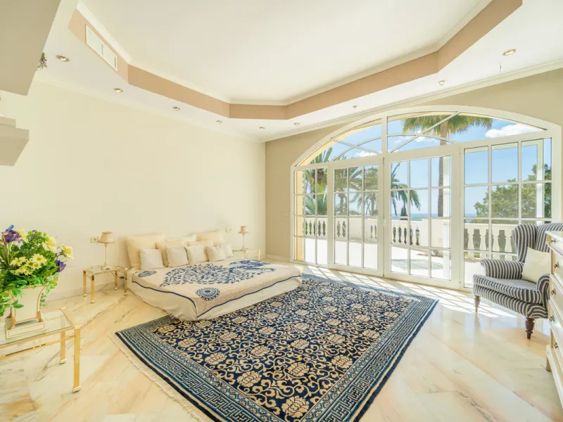 Außergewöhnliches Privatanwesen mit Meerblick in Cascada de Camoján, Marbella