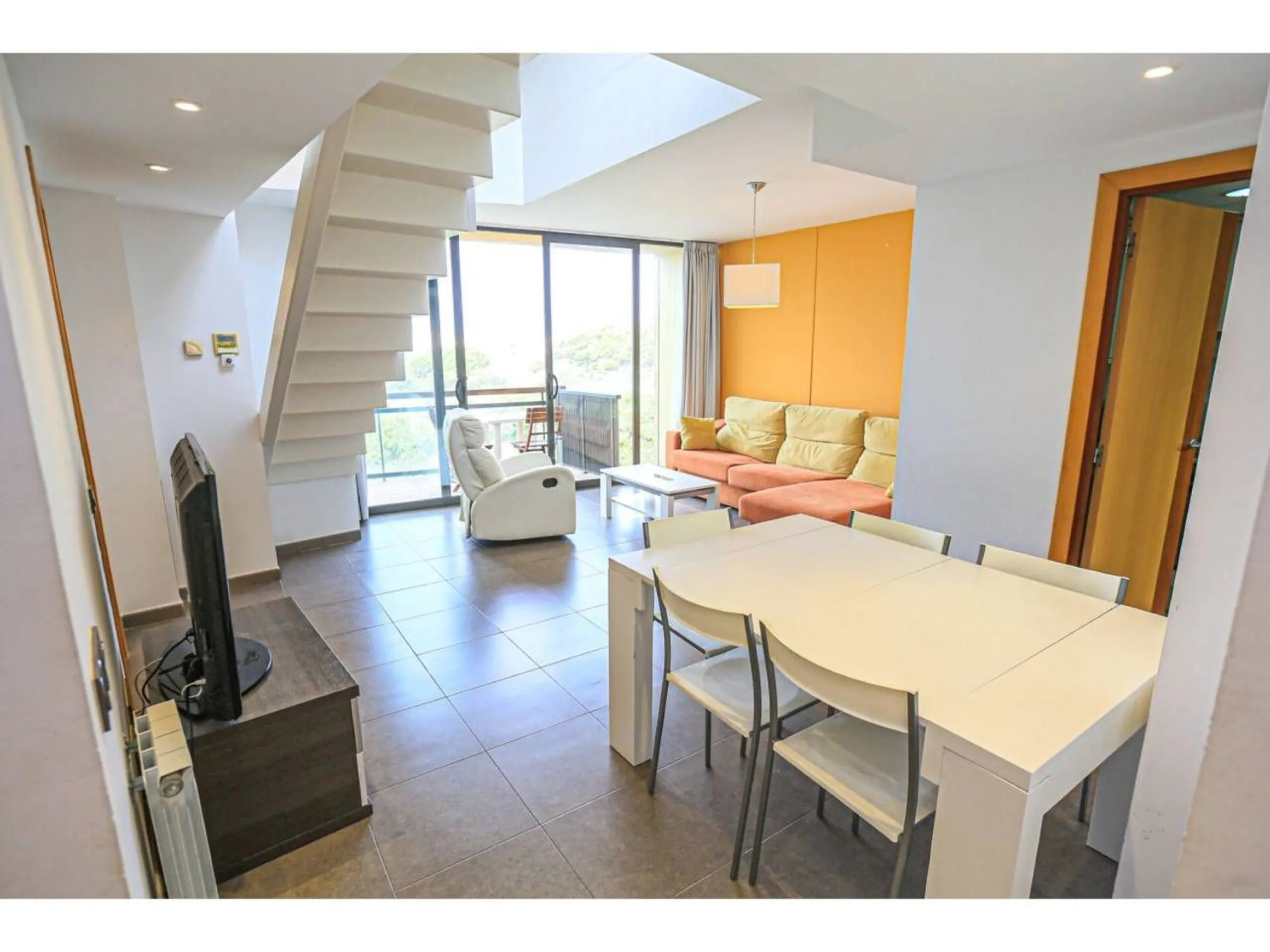 Seafront apartment with solarium in Cambrils, Costa Dorada