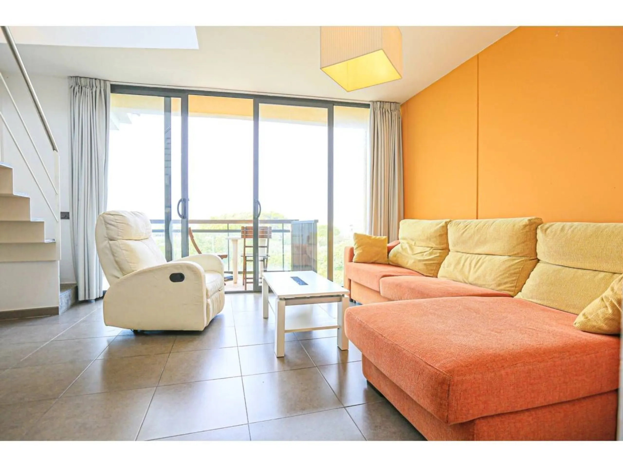 Seafront apartment with solarium in Cambrils, Costa Dorada