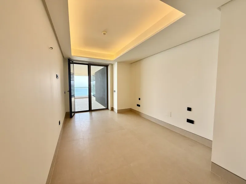 Apartment - Middle Floor Apartment в продаже в Málaga, Málaga. В доме 3 спален и 4 ванных комнат. Площадь дома 173 м²