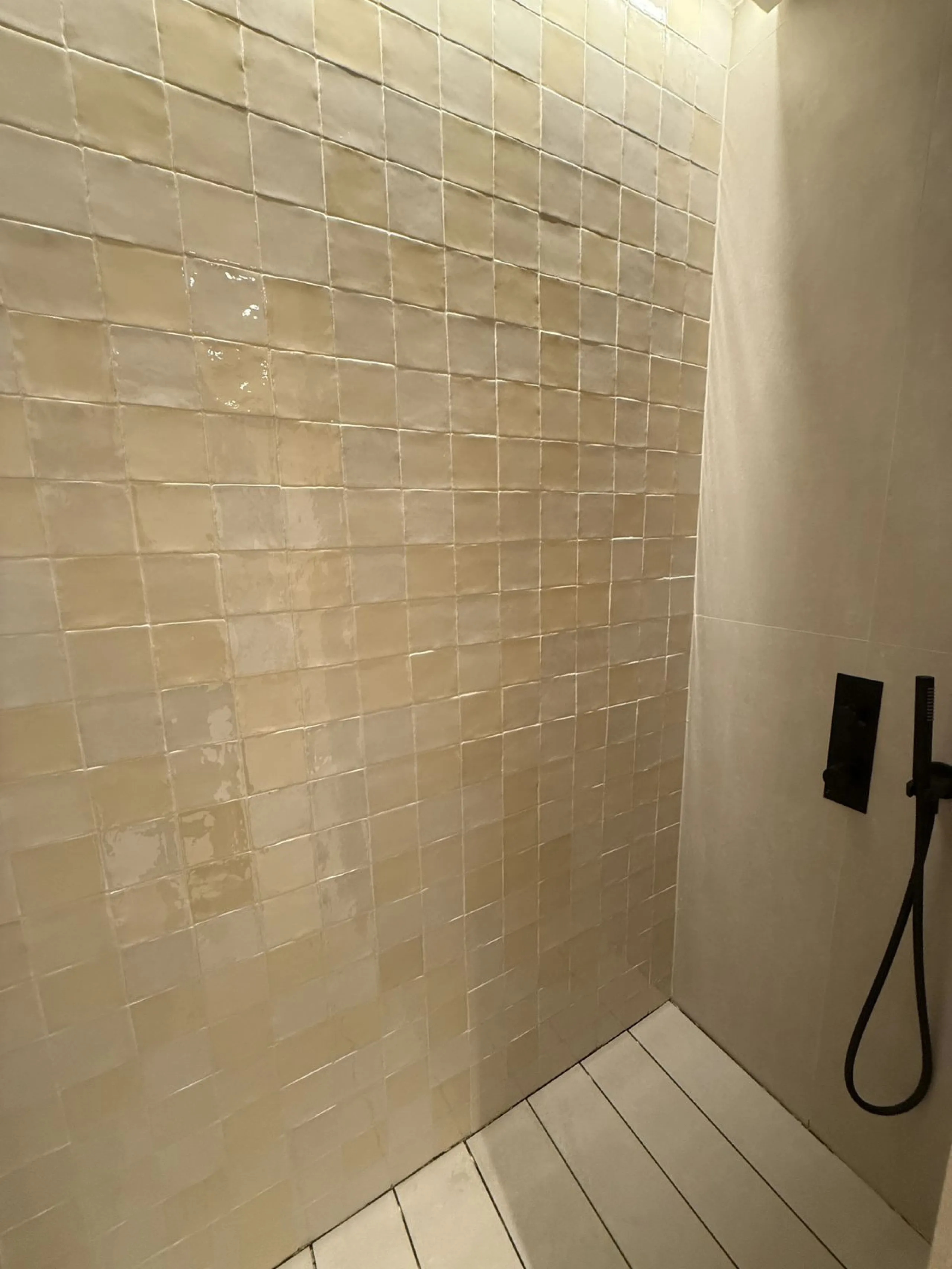 Apartment - Middle Floor Apartment в продаже в Málaga, Málaga. В доме 3 спален и 4 ванных комнат. Площадь дома 173 м²
