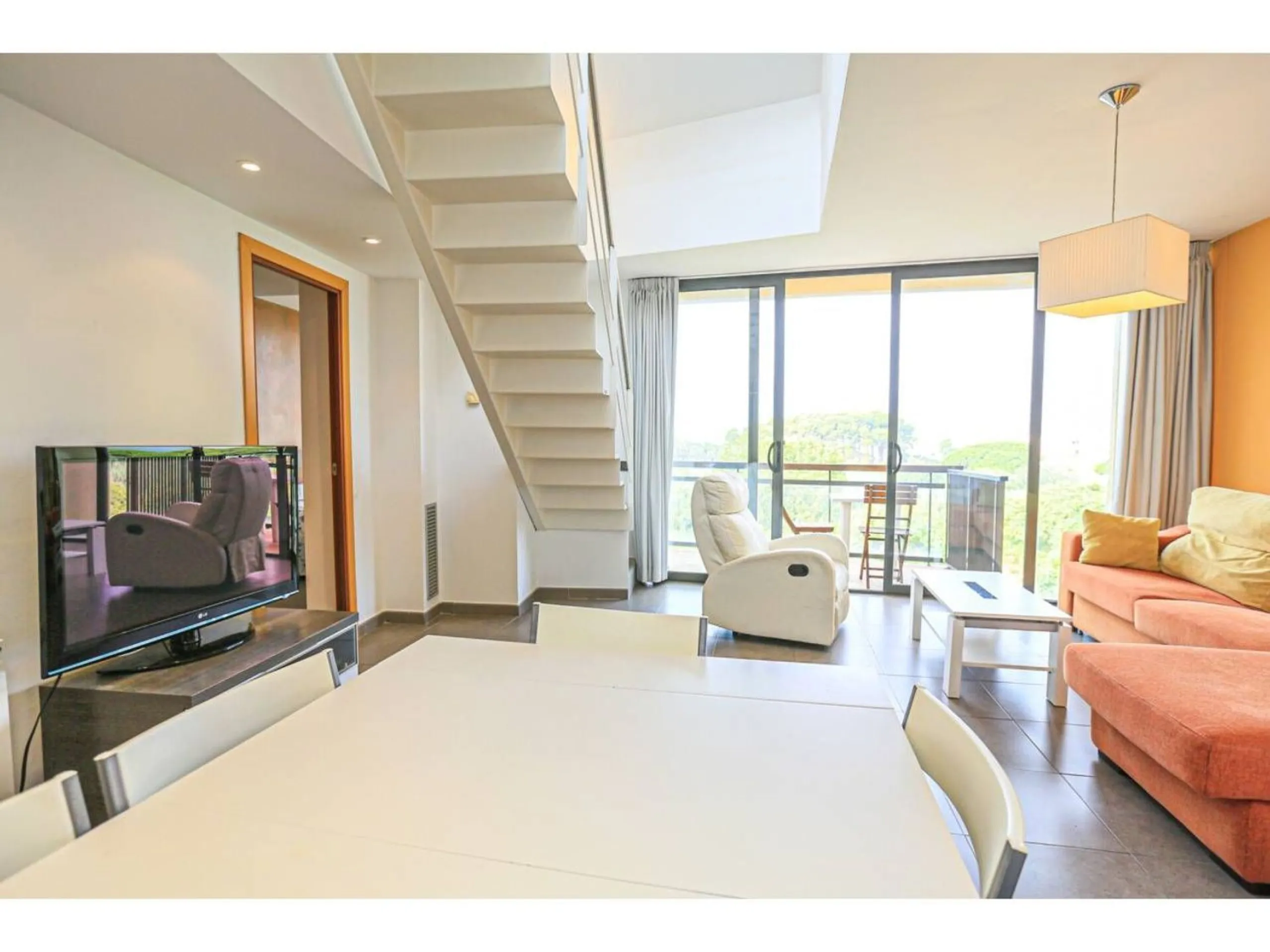 Seafront apartment with solarium in Cambrils, Costa Dorada