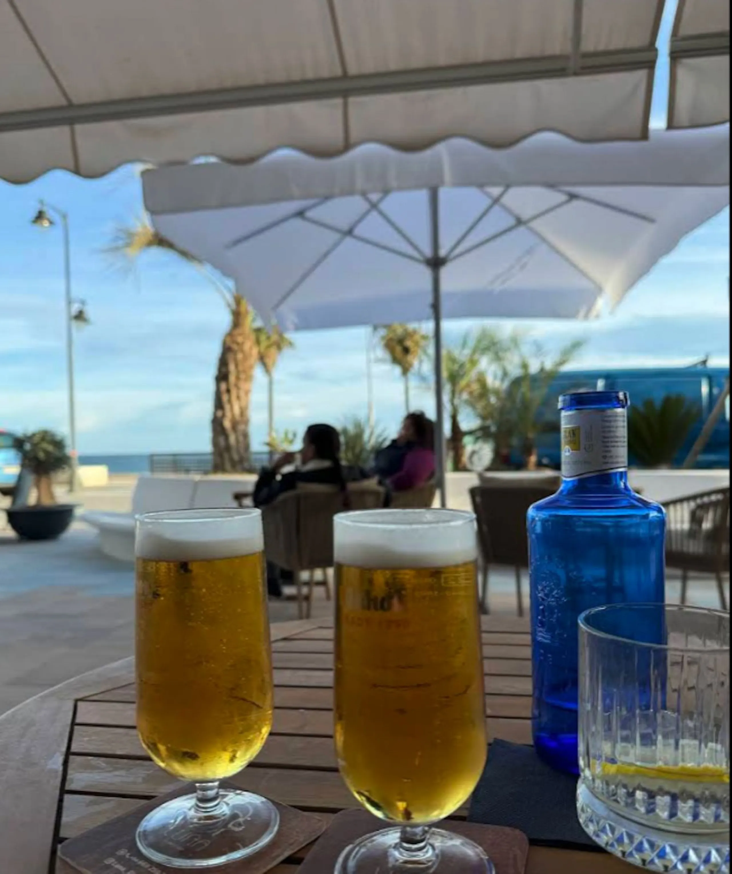 Leasehold  Beachfront Cocktail Bar in Estepona