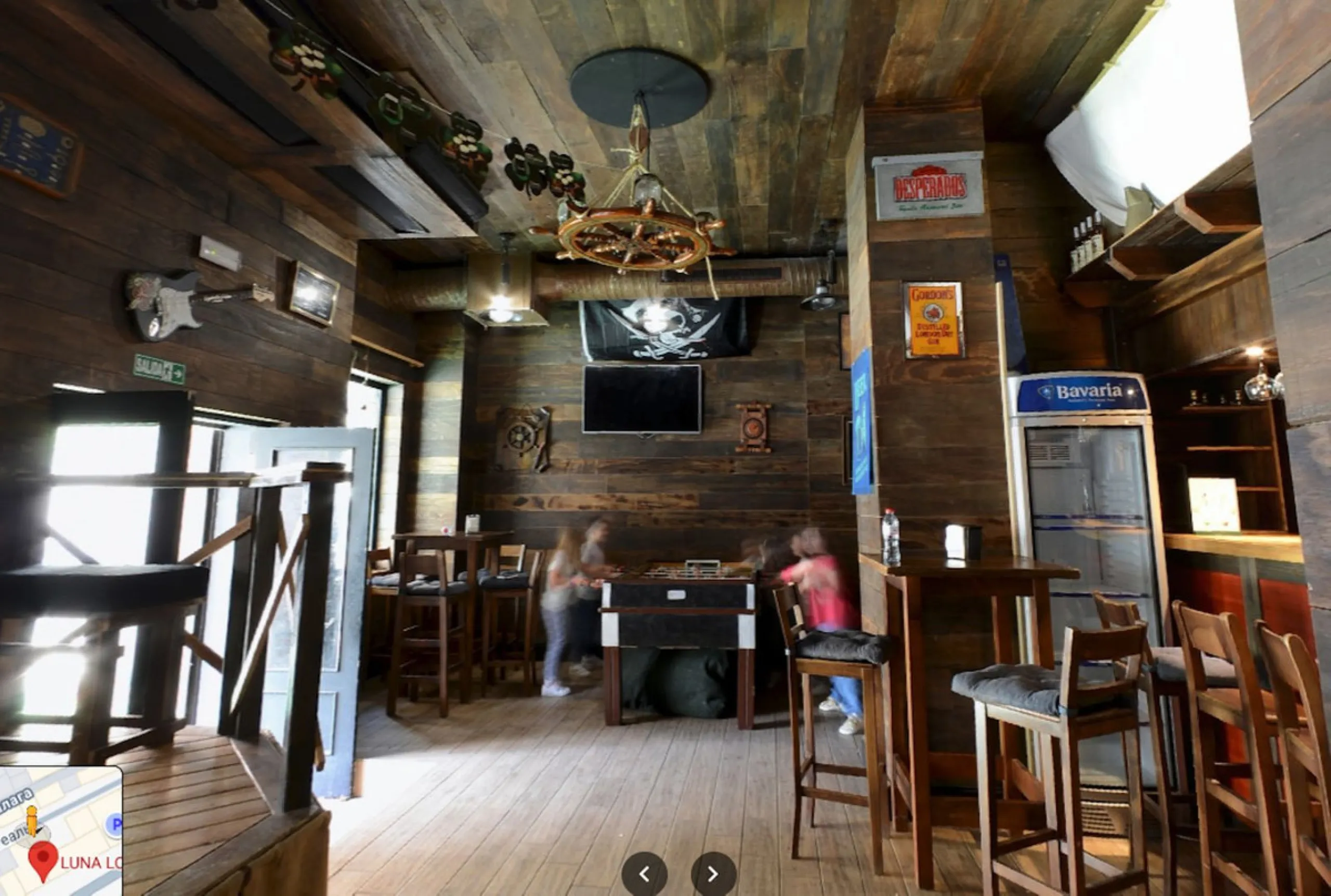 Leasehold  Beachfront Cocktail Bar in Estepona