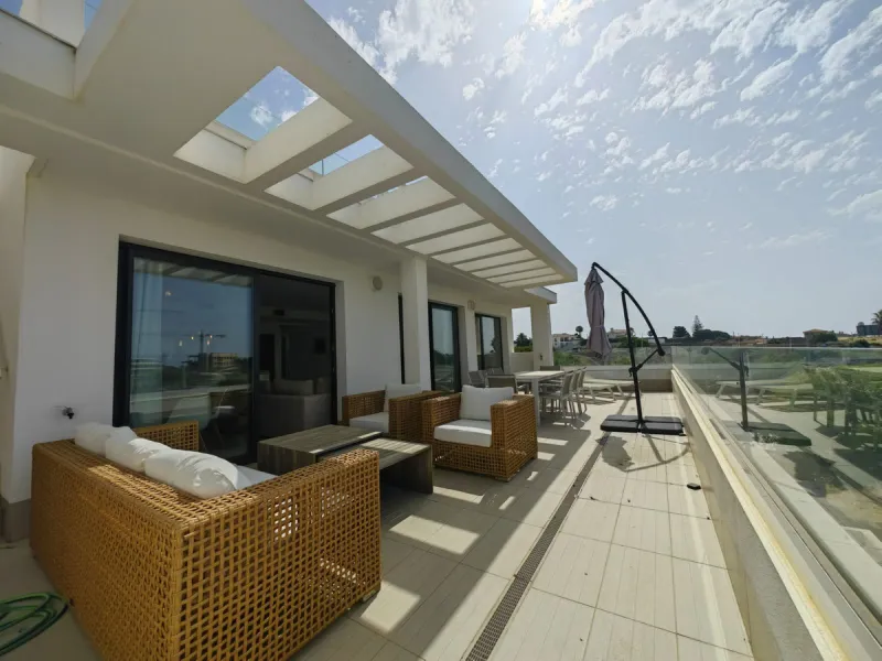 Stunning Duplex Penthouse in Las Olas – La Gaspara, Estepona