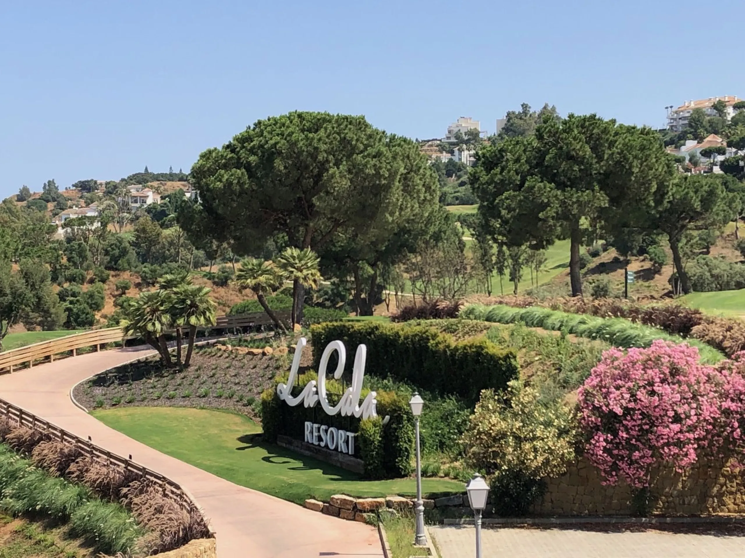 FIRST LINE beautiful plot in La Cala Golf