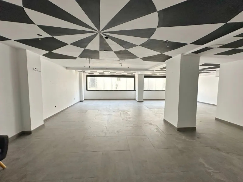 Luxury Commercial Premises for Sale in Puerto Banús, Just 100 Metres from the Sea