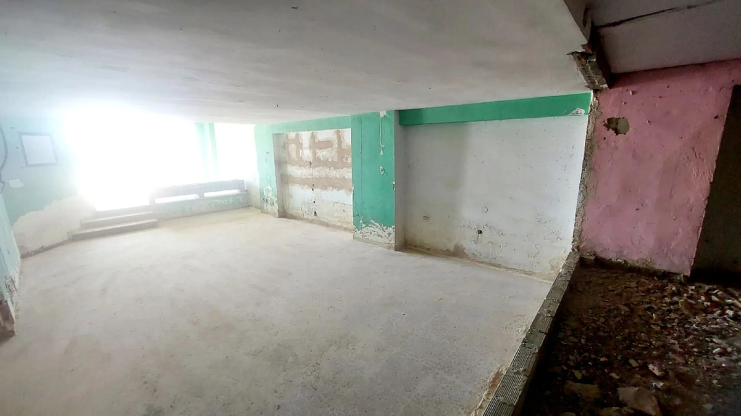 Frontline Beach Commercial Premises – Los Boliches, Fuengirola