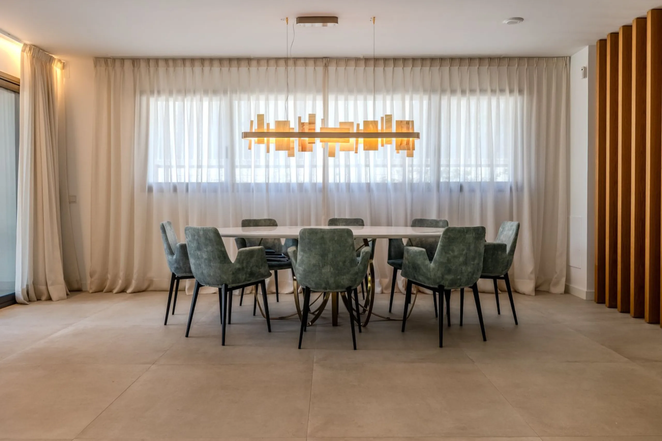 Villa Valois: Contemporary Elegance in the Heart of Puerto Banus