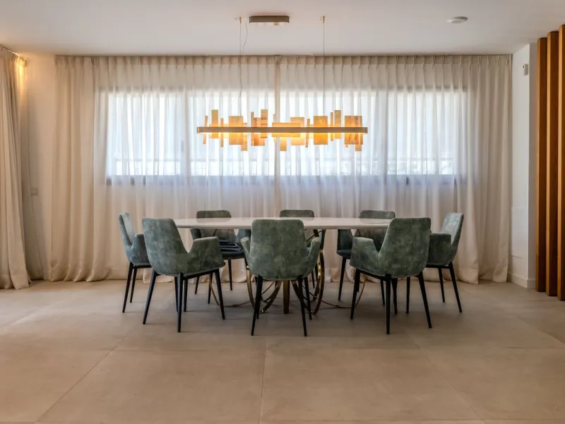 Villa Valois: Contemporary Elegance in the Heart of Puerto Banus