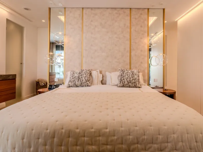 Villa Valois: Contemporary Elegance in the Heart of Puerto Banus
