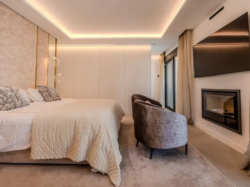 Villa Valois: Contemporary Elegance in the Heart of Puerto Banus