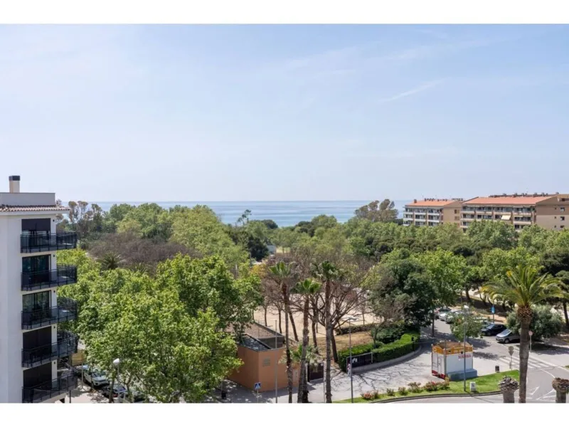 Spacious and versatile apartment in the center of Cambrils, Costa Dorada