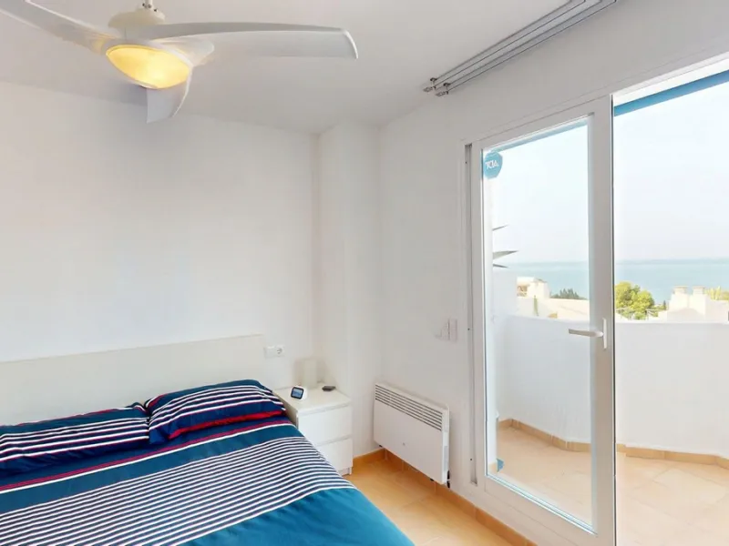 Large townhouse with sea views in Torremuelle, steps away from the British College