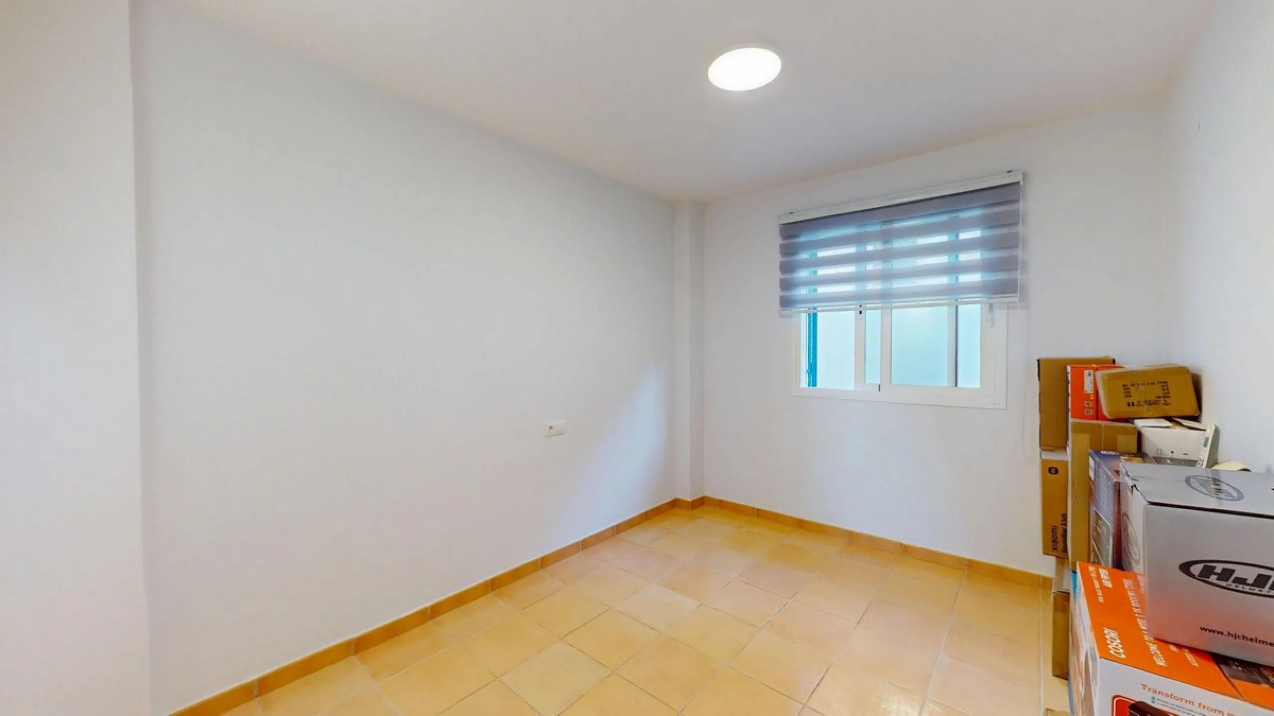 Large townhouse with sea views in Torremuelle, steps away from the British College