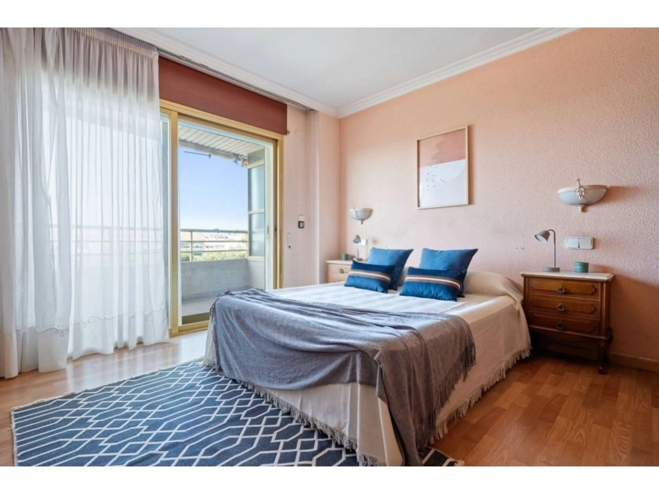 Spacious and versatile apartment in the center of Cambrils, Costa Dorada