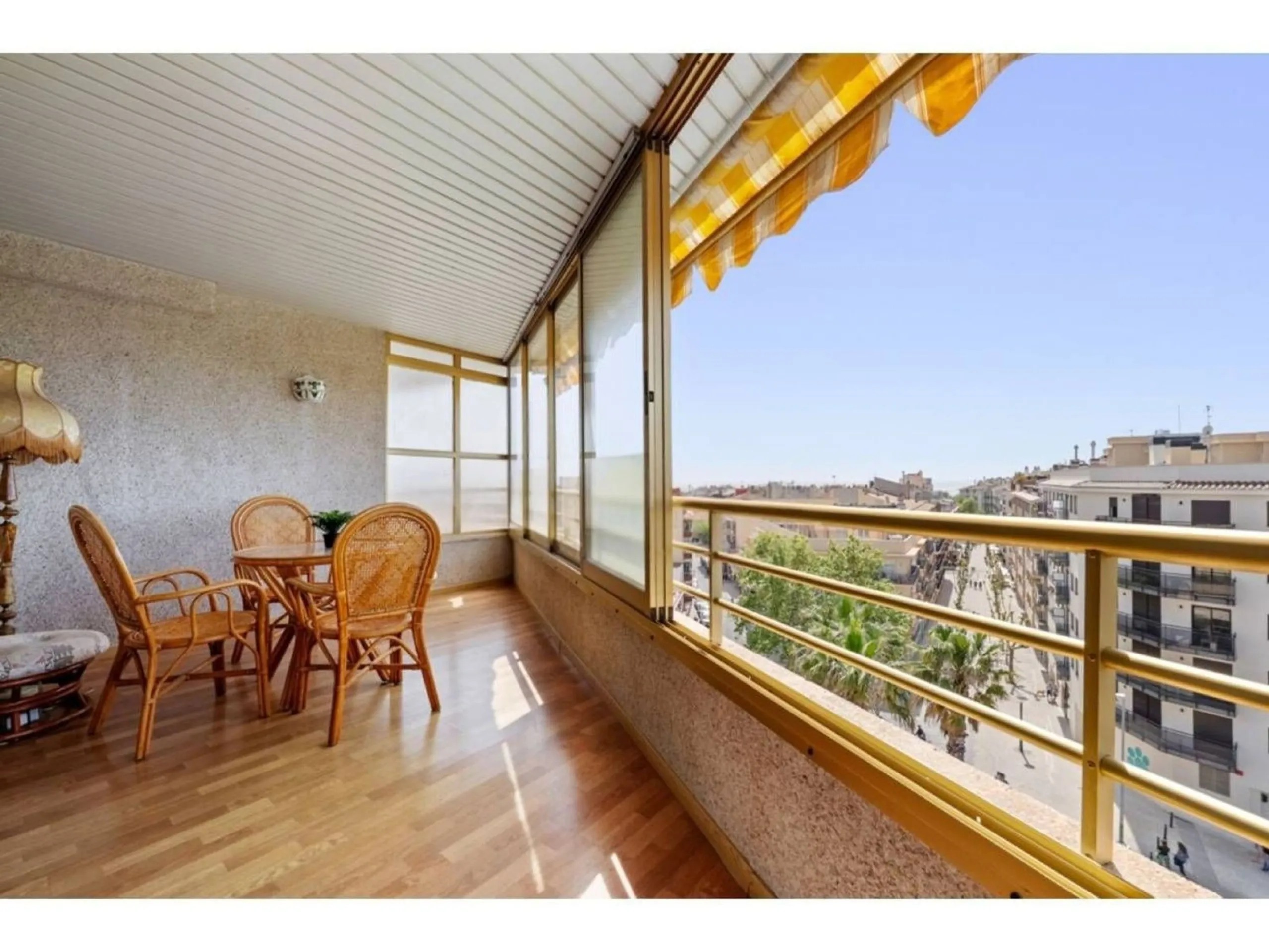 Spacious and versatile apartment in the center of Cambrils, Costa Dorada