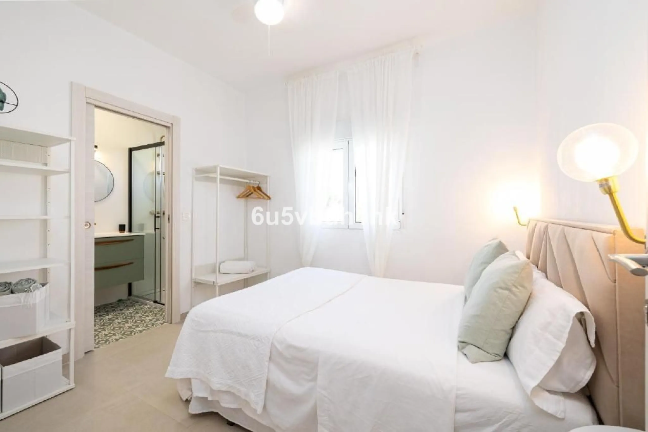 House - Finca - Cortijo в продаже в Málaga, Málaga. В доме 8 спален и 6 ванных комнат. Площадь дома 90 м². Площадь участка 5288 м²