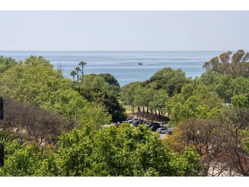 Spacious and versatile apartment in the center of Cambrils, Costa Dorada