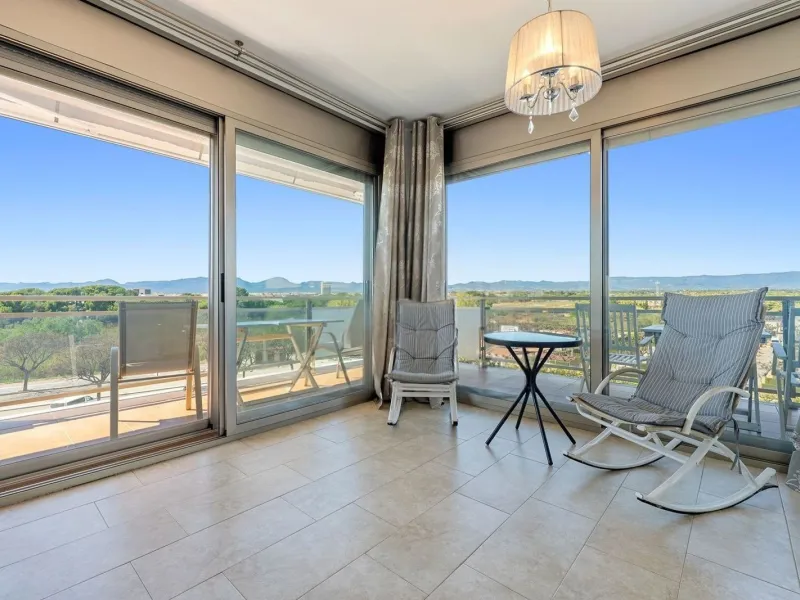 Elegant and bright penthouse near the sea in Cambrils, Costa Dorada
