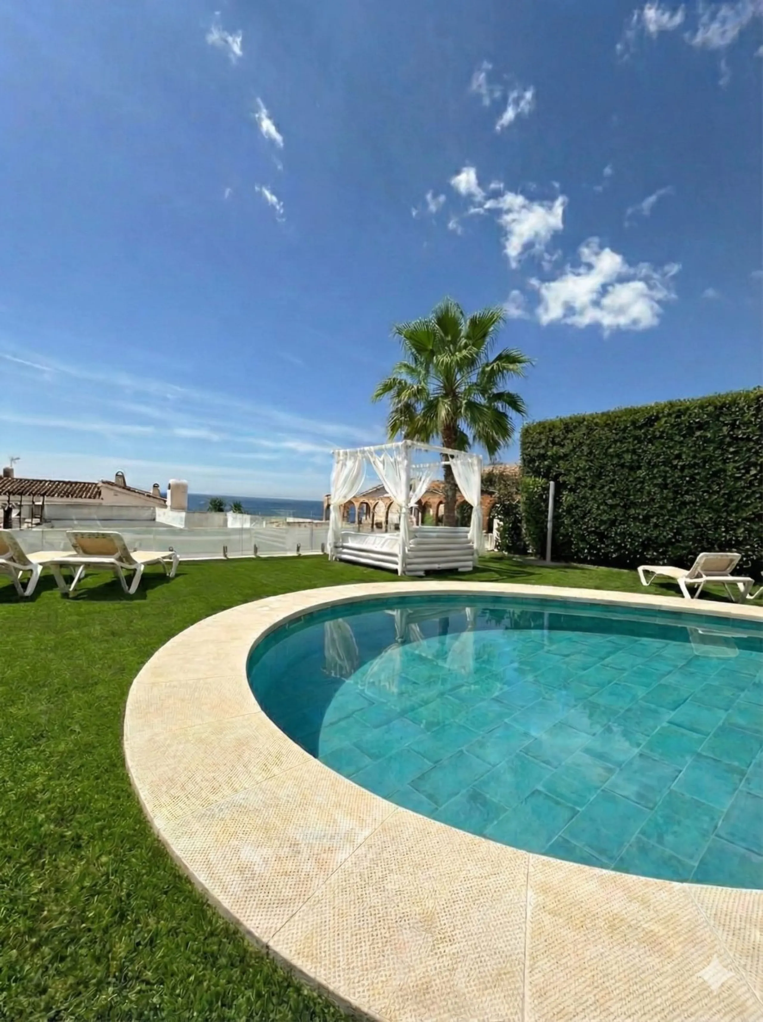NEW TURNKEY RENOVATION PROJECT: Discover your new home in Torremuelle, Benalmádena!