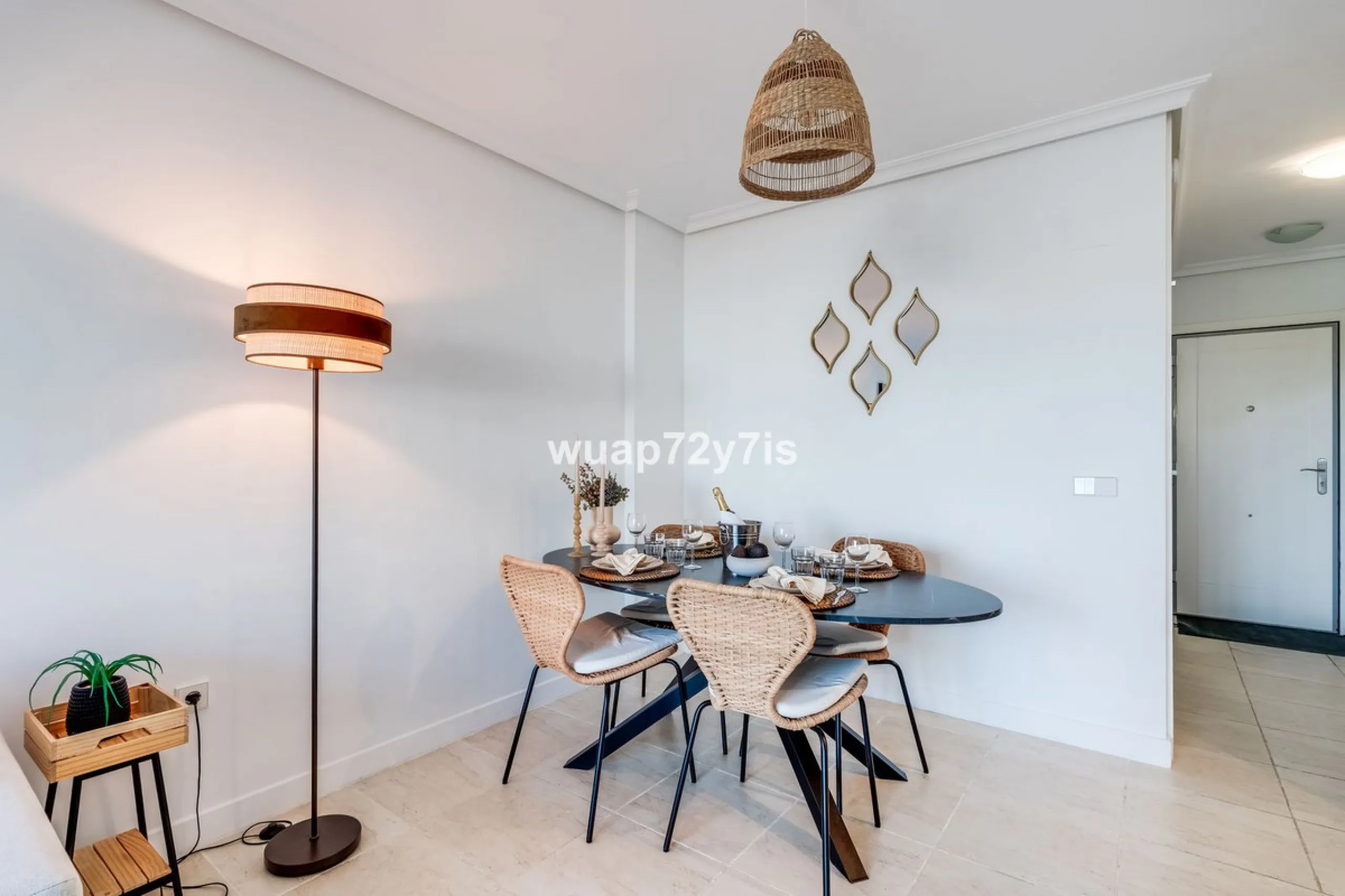 Stylish 2-Bedroom Apartment with Sea Views in Sunset Golf, Selwo, Estepona