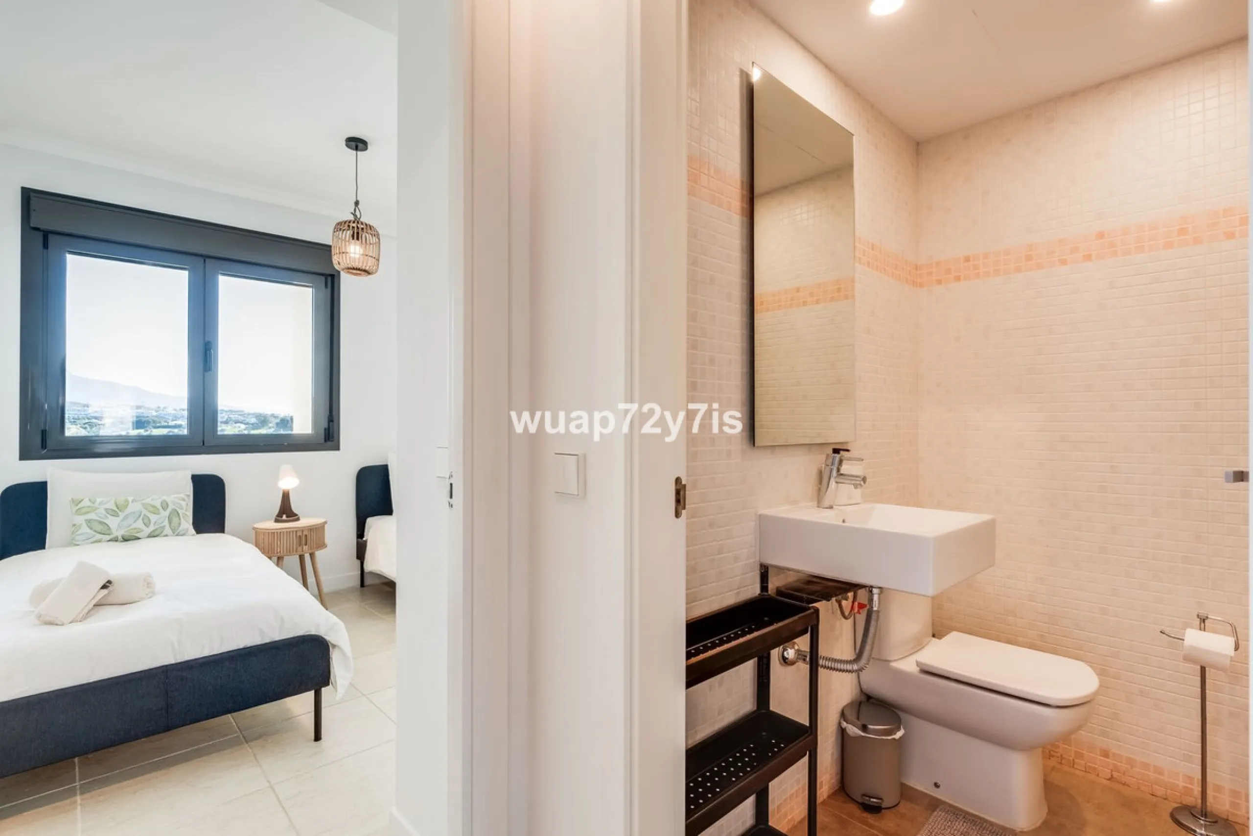 Stylish 2-Bedroom Apartment with Sea Views in Sunset Golf, Selwo, Estepona