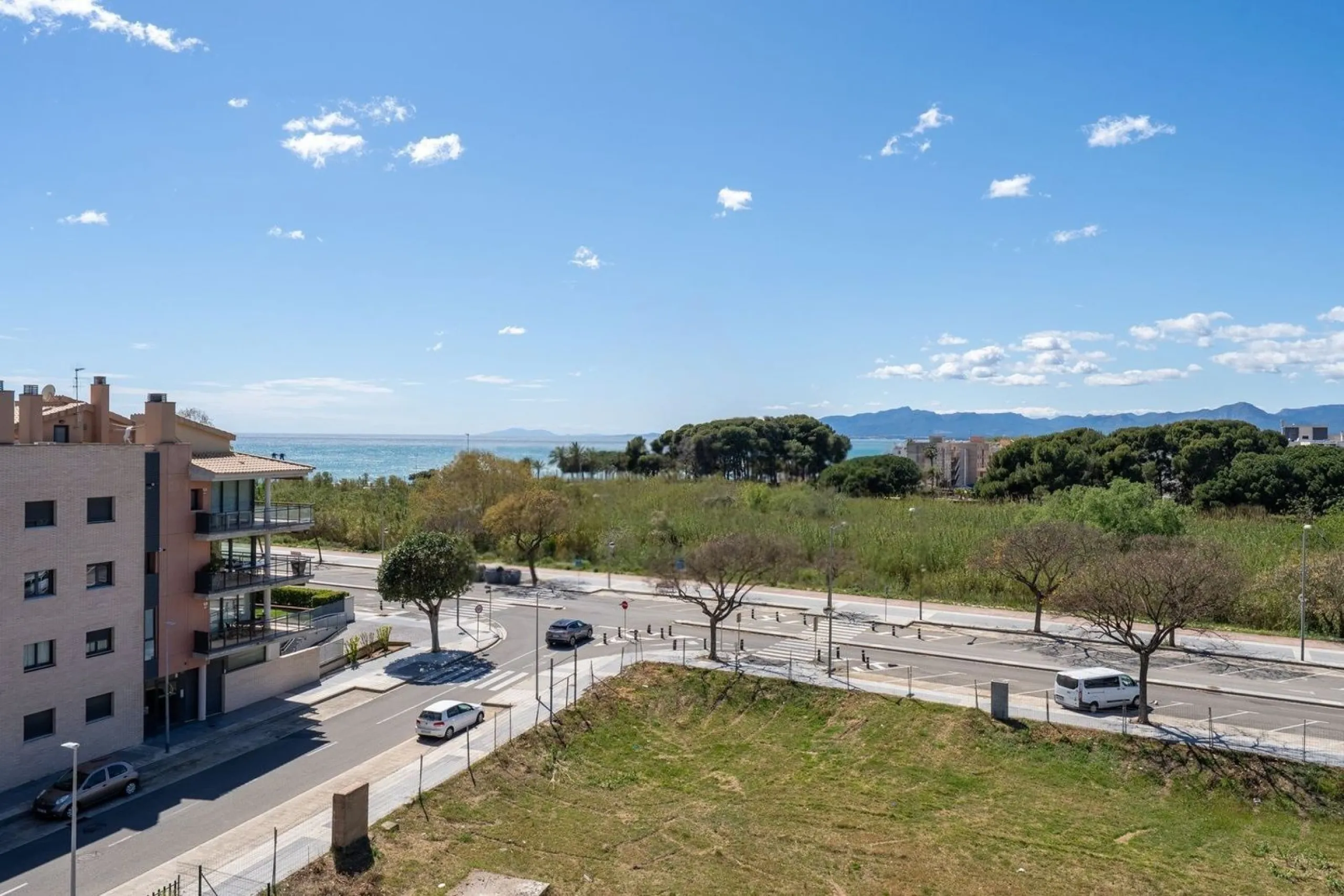Elegant and bright penthouse near the sea in Cambrils, Costa Dorada