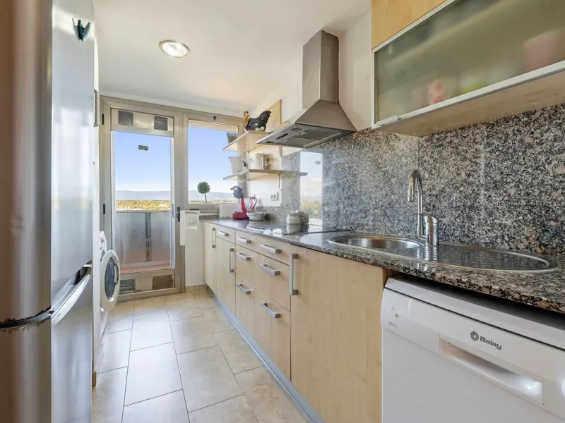 Elegant and bright penthouse near the sea in Cambrils, Costa Dorada