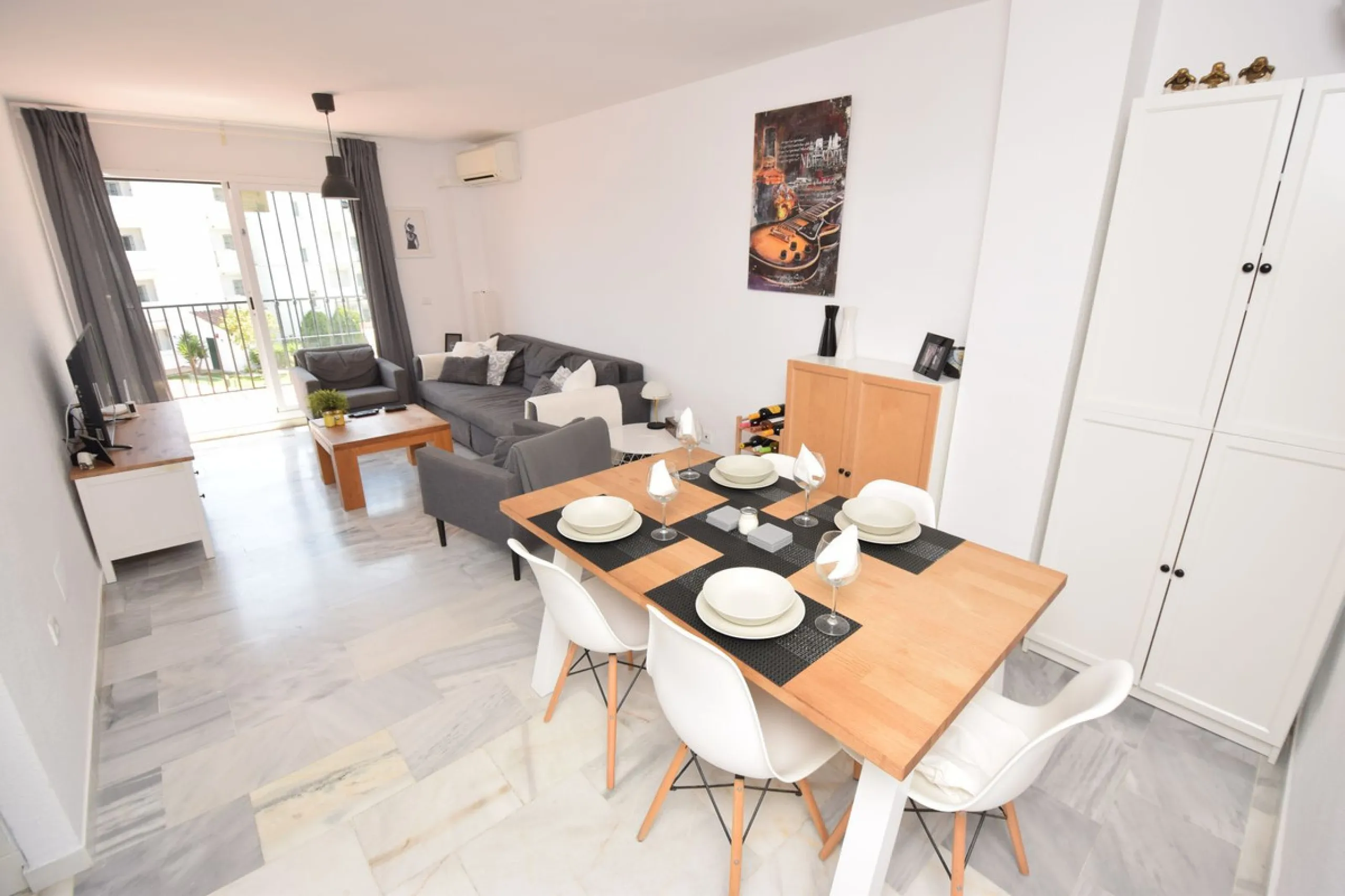 Apartment - Penthouse в продаже в Mijas, Málaga. В доме 3 спален и 2 ванных комнат. Площадь дома 70 м²