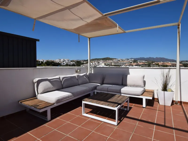 Apartment - Penthouse в продаже в Mijas, Málaga. В доме 3 спален и 2 ванных комнат. Площадь дома 70 м²