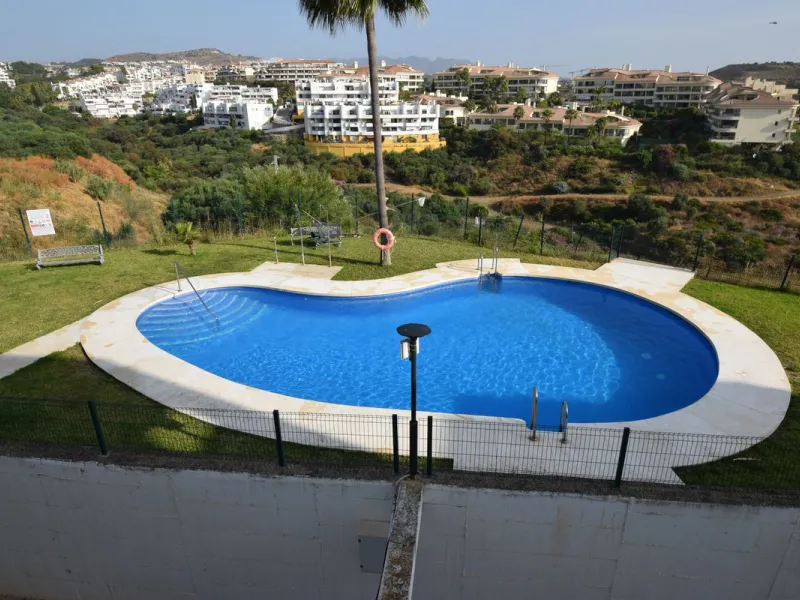 Apartment - Penthouse в продаже в Mijas, Málaga. В доме 3 спален и 2 ванных комнат. Площадь дома 70 м²