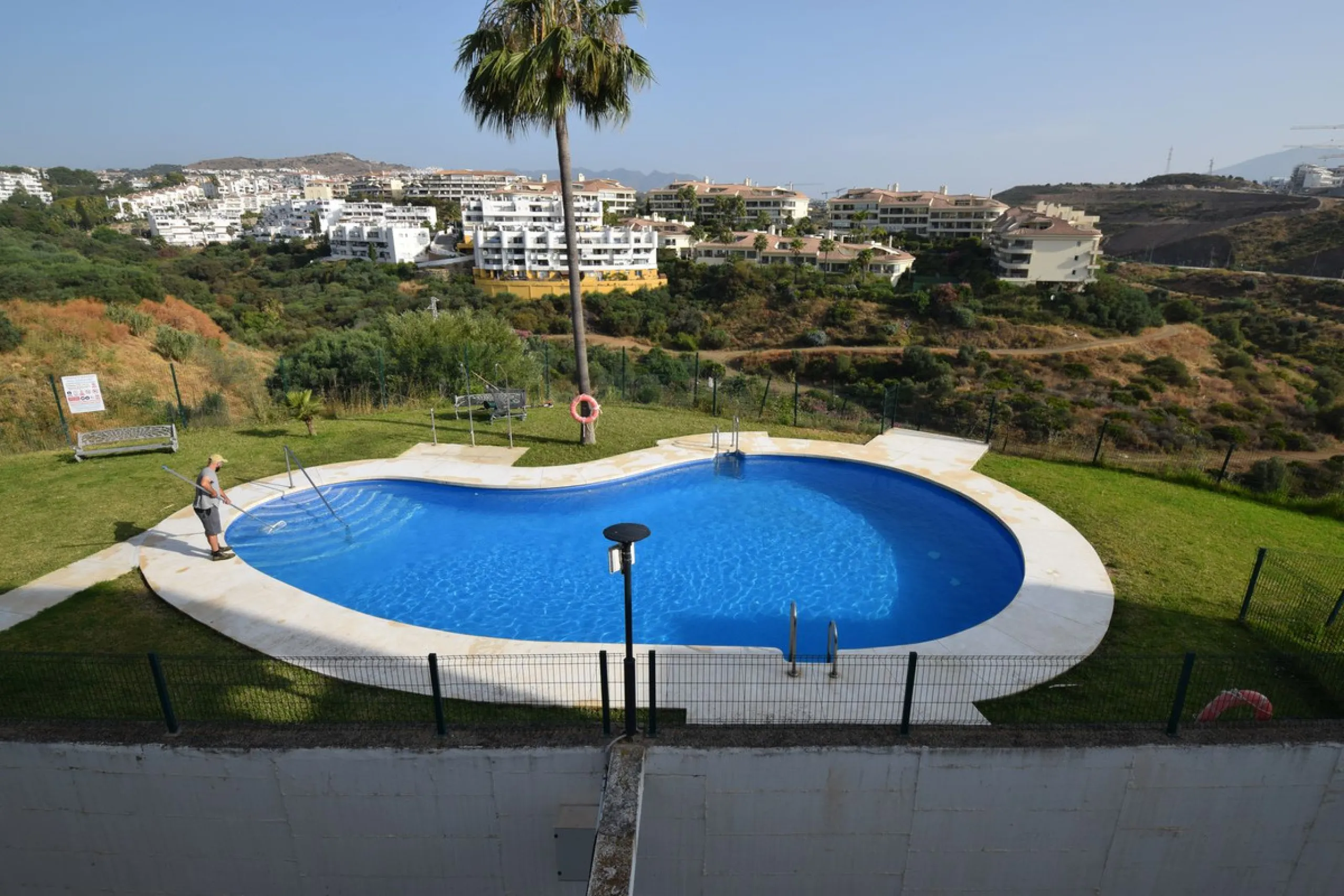 Apartment - Penthouse в продаже в Mijas, Málaga. В доме 3 спален и 2 ванных комнат. Площадь дома 70 м²
