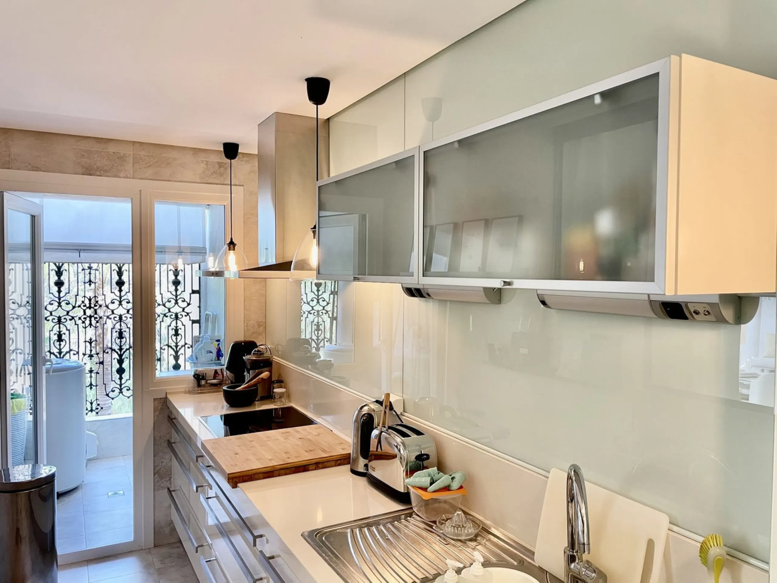 Traumwohnung in Nueva Andalucia: Privatsphäre, Komfort und Ruhe
