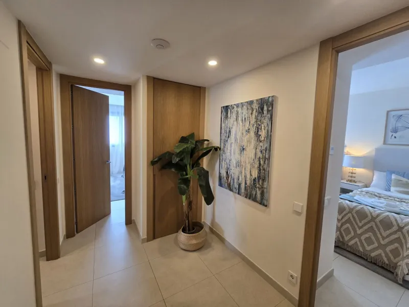 Wonderful 3 Bedroom Ground floor Corner Apartment with Spectacular Mediterranean Views in Real de La Quinta