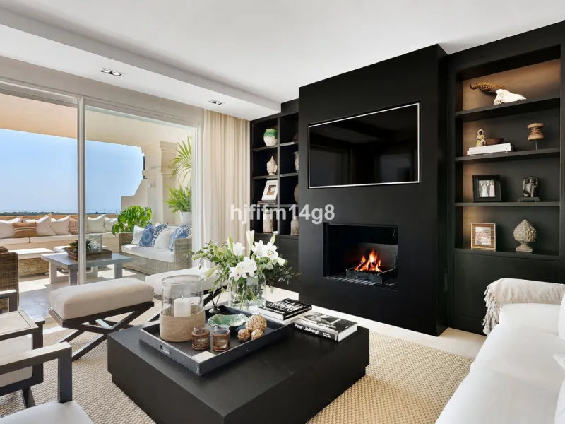 This unit is truly one of a kind. 3-bedroom apartment for sale in the prestigious Albatross Hill complex, located in the heart of Nueva Andalucía's Golf Valley. This elegant home offers the perfect blend of luxury, comfort, and convenience—ideal as a perm