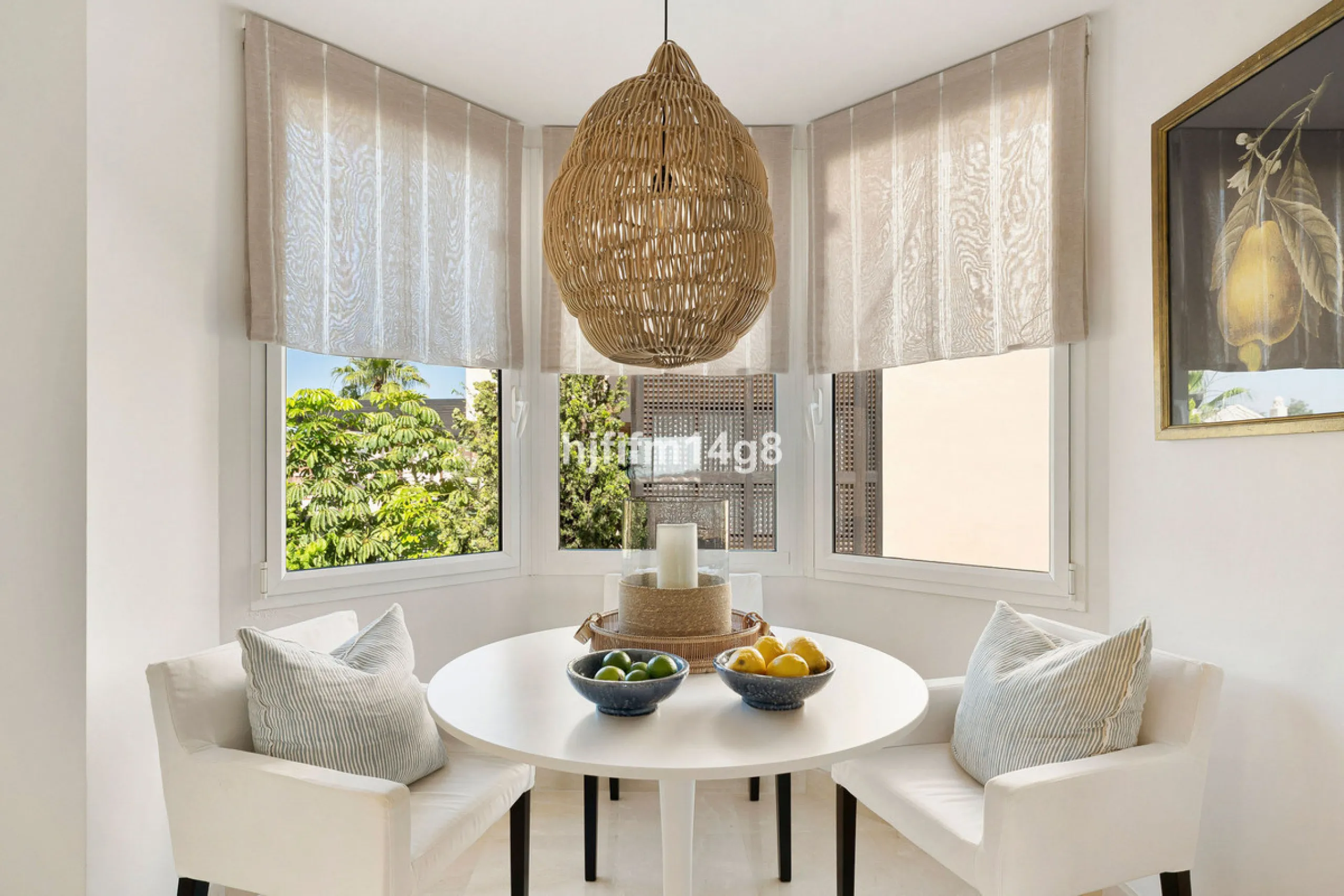 This unit is truly one of a kind. 3-bedroom apartment for sale in the prestigious Albatross Hill complex, located in the heart of Nueva Andalucía's Golf Valley. This elegant home offers the perfect blend of luxury, comfort, and convenience—ideal as a perm