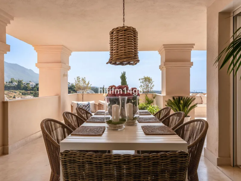This unit is truly one of a kind. 3-bedroom apartment for sale in the prestigious Albatross Hill complex, located in the heart of Nueva Andalucía's Golf Valley. This elegant home offers the perfect blend of luxury, comfort, and convenience—ideal as a perm