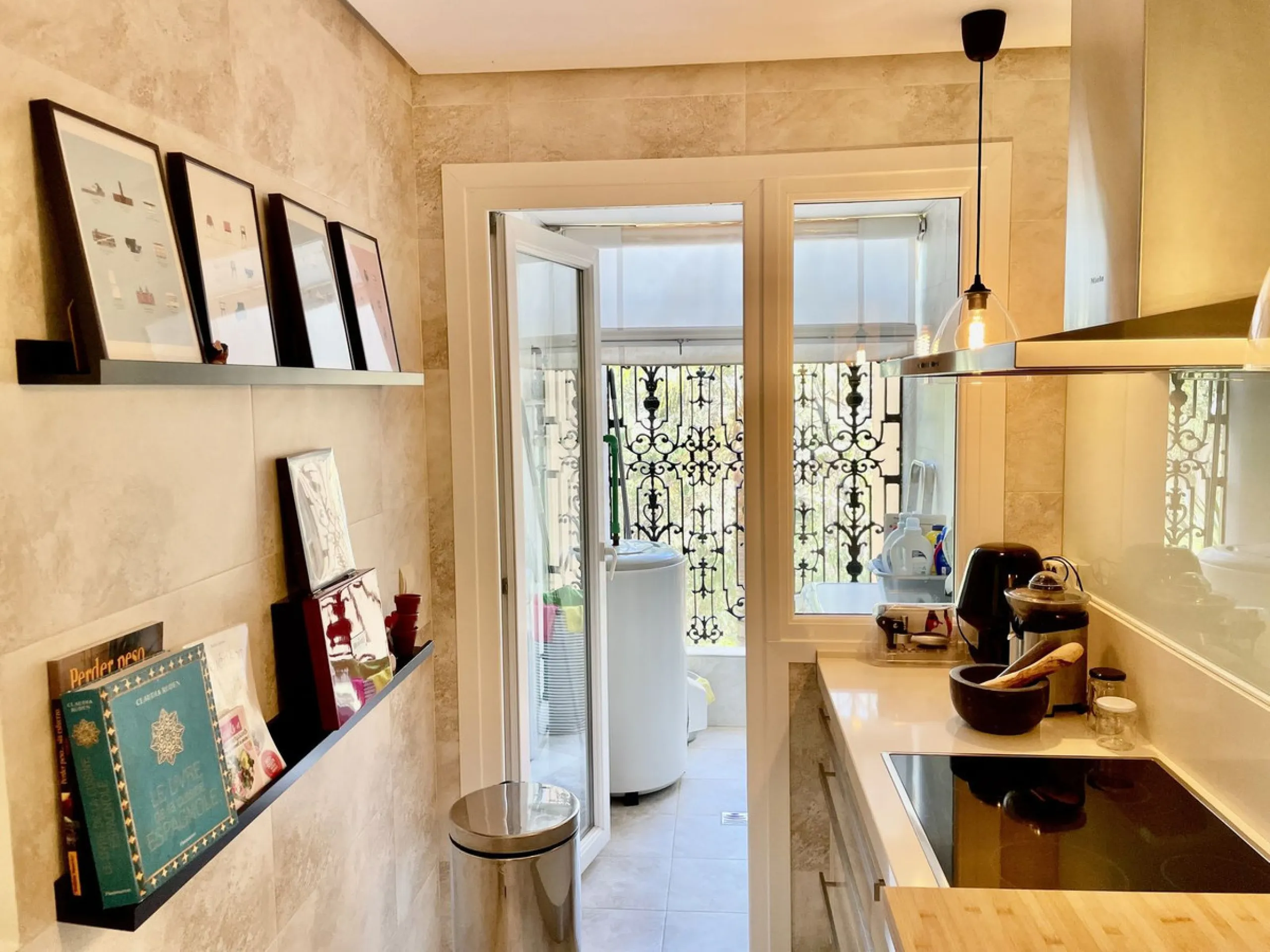 Traumwohnung in Nueva Andalucia: Privatsphäre, Komfort und Ruhe