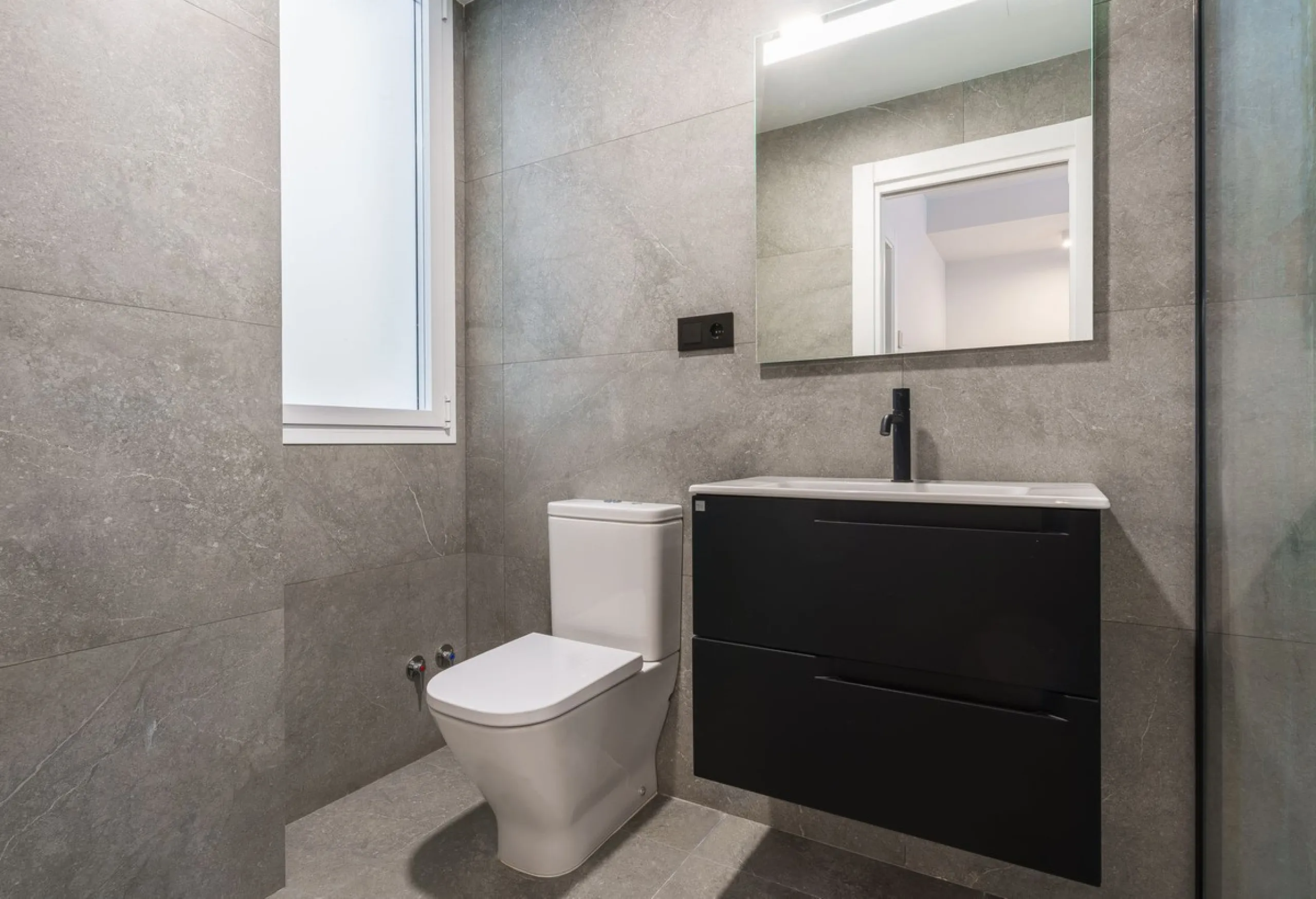 Exclusive Renovated Apartment in the Heart of Málaga