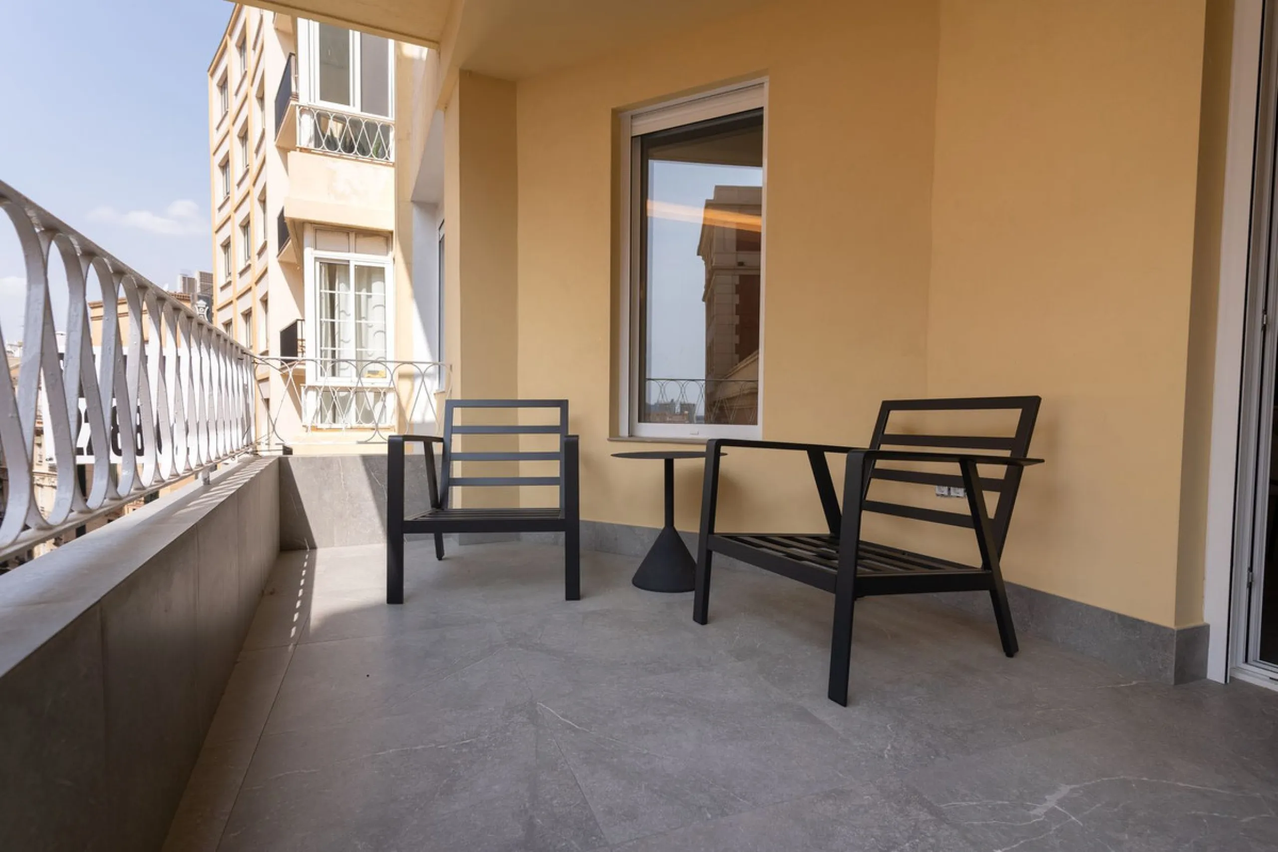 Exclusive Renovated Apartment in the Heart of Málaga