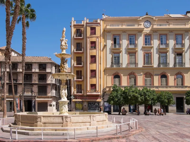 Exclusive Commercial Premises in the Heart of Málaga's Historic Center