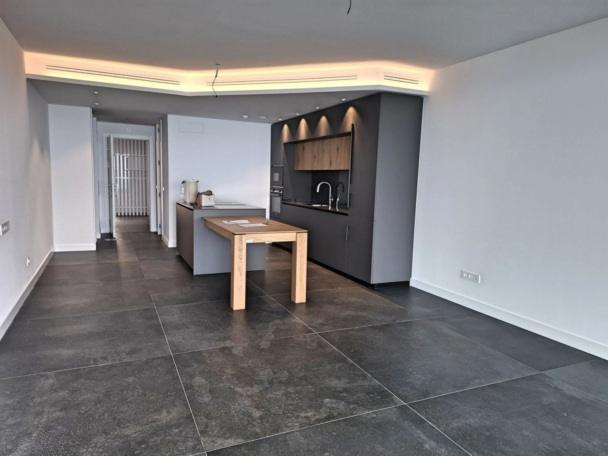 BRAND NEW-  READY NOW-  UNIT IN CARAT HIGUERON- EXCEPTIONAL SEA VIEWS- LARGE EAST FACING TERRACE- CONCIERGE SERVICE- CHRISTIAN DIOR GYMNASIUM INDOOR HEATED SWIMMING POOL- WALK TO THE BEACH AND ENJOY RESORT FACILITIES. Ready now to move in and enjoy this u