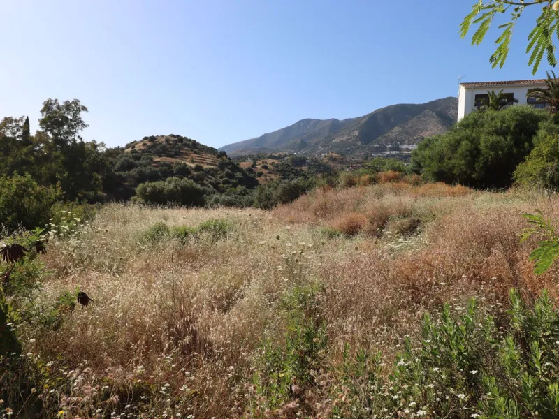 UNIQUE OPPORTUNITY IN MIJAS: 3000M² URBAN PLOT FOR SALE