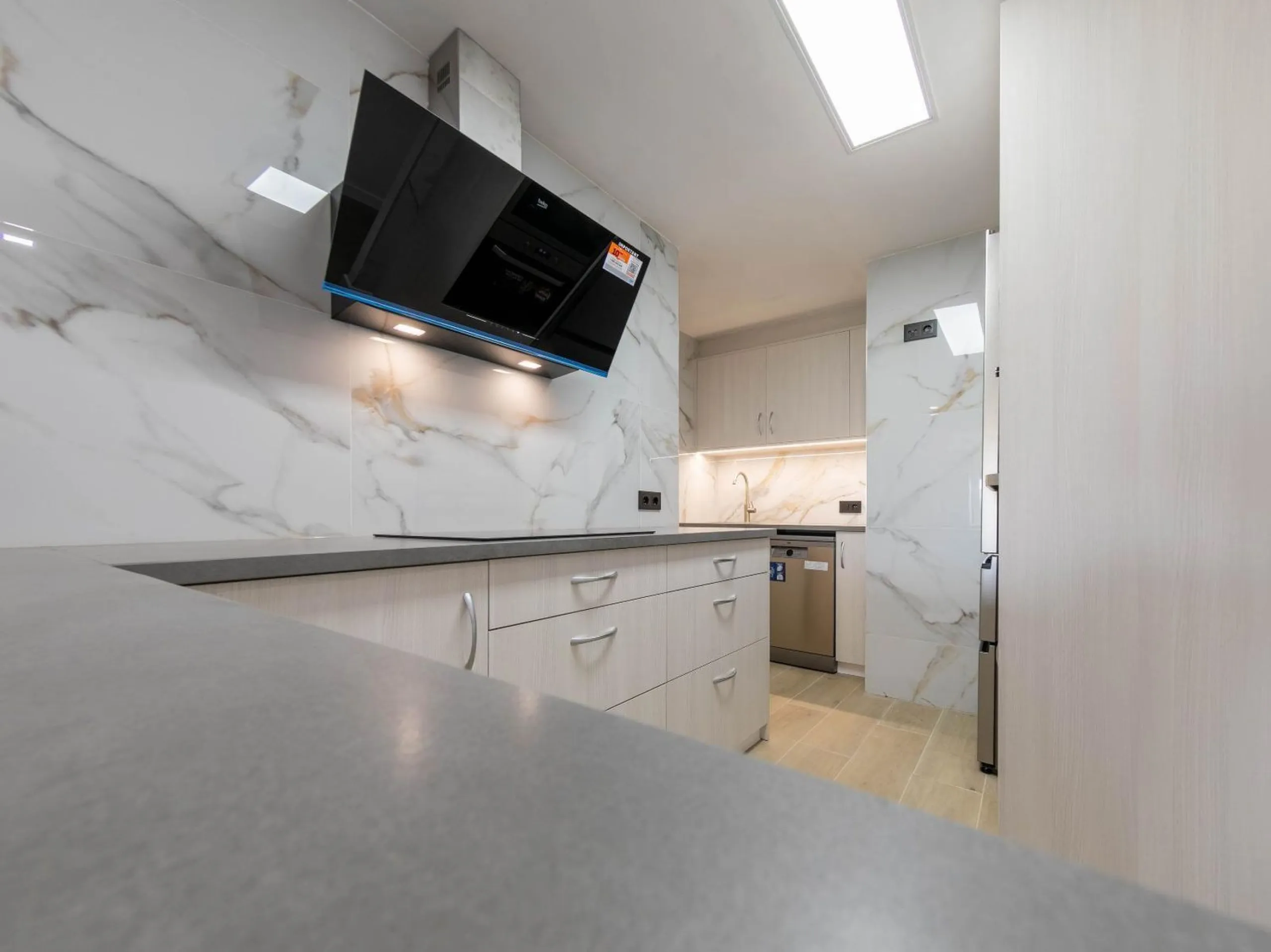 Apartamento reformado con vistas al mar en La Pineda, Tarragona