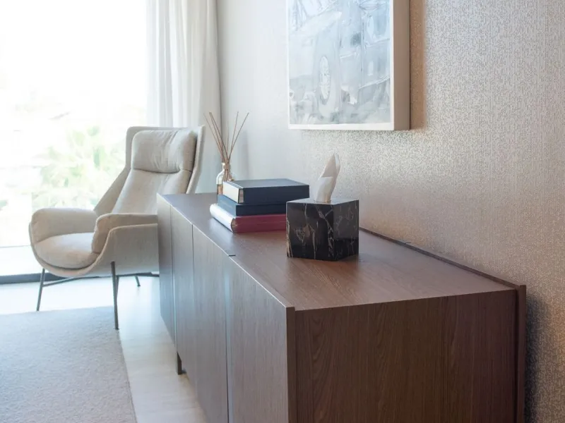 **Luxury Beachfront Apartment in Estepona**