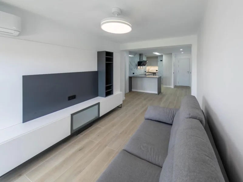 Apartamento reformado con vistas al mar en La Pineda, Tarragona