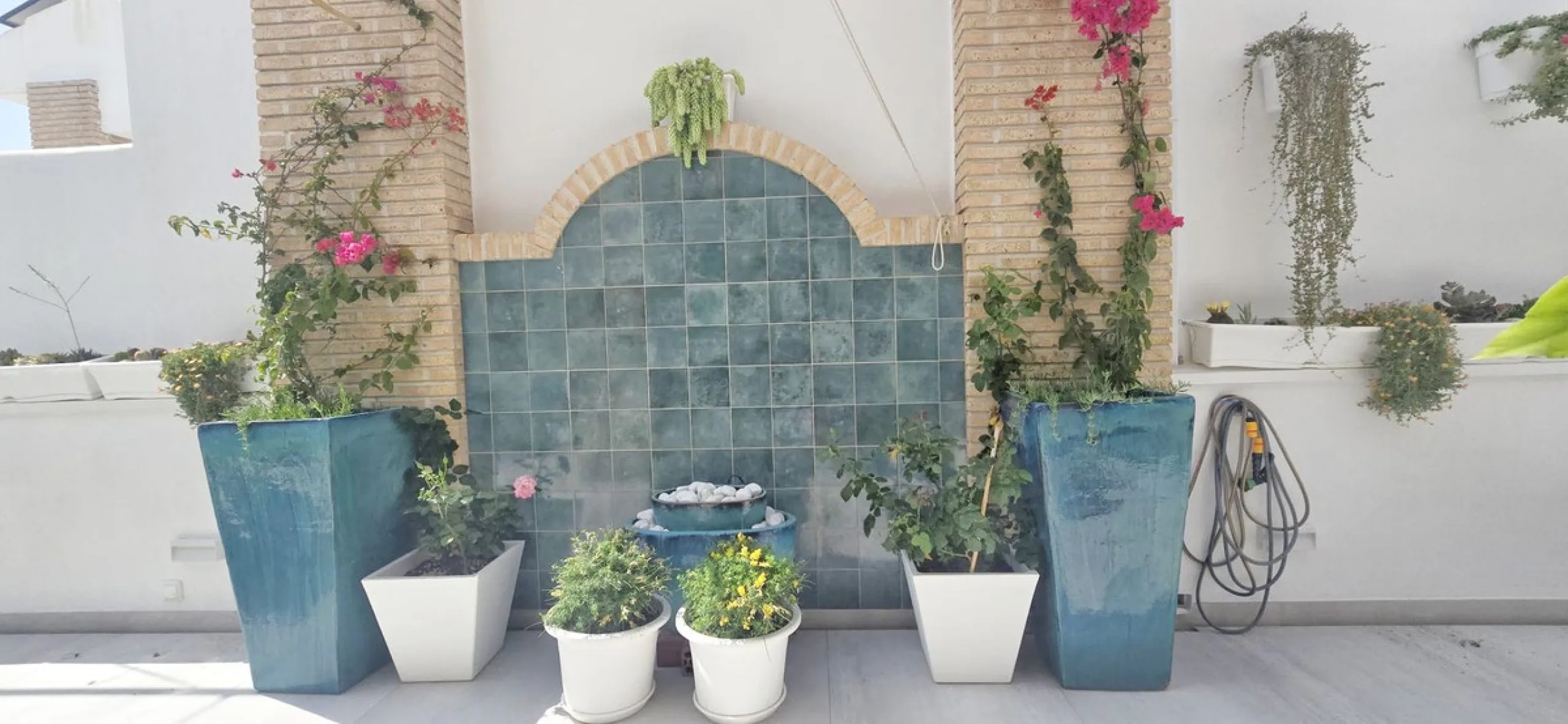 House - Detached Villa в продаже в Benalmadena, Málaga. В доме 4 спален и 4 ванных комнат. Площадь дома 310 м²